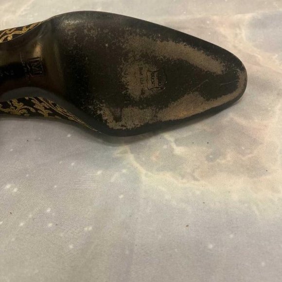 Bruno Magli Couture brocade heels in gold/black - Picture 4 of 4